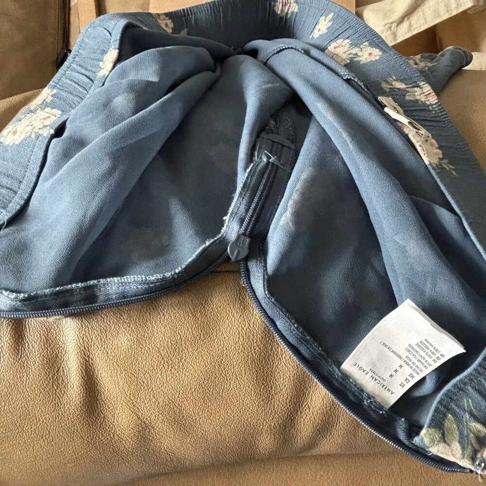 American Eagle Womens Cottagecore Blue Skirt Size M Floral Milkmaid Boho Peasant